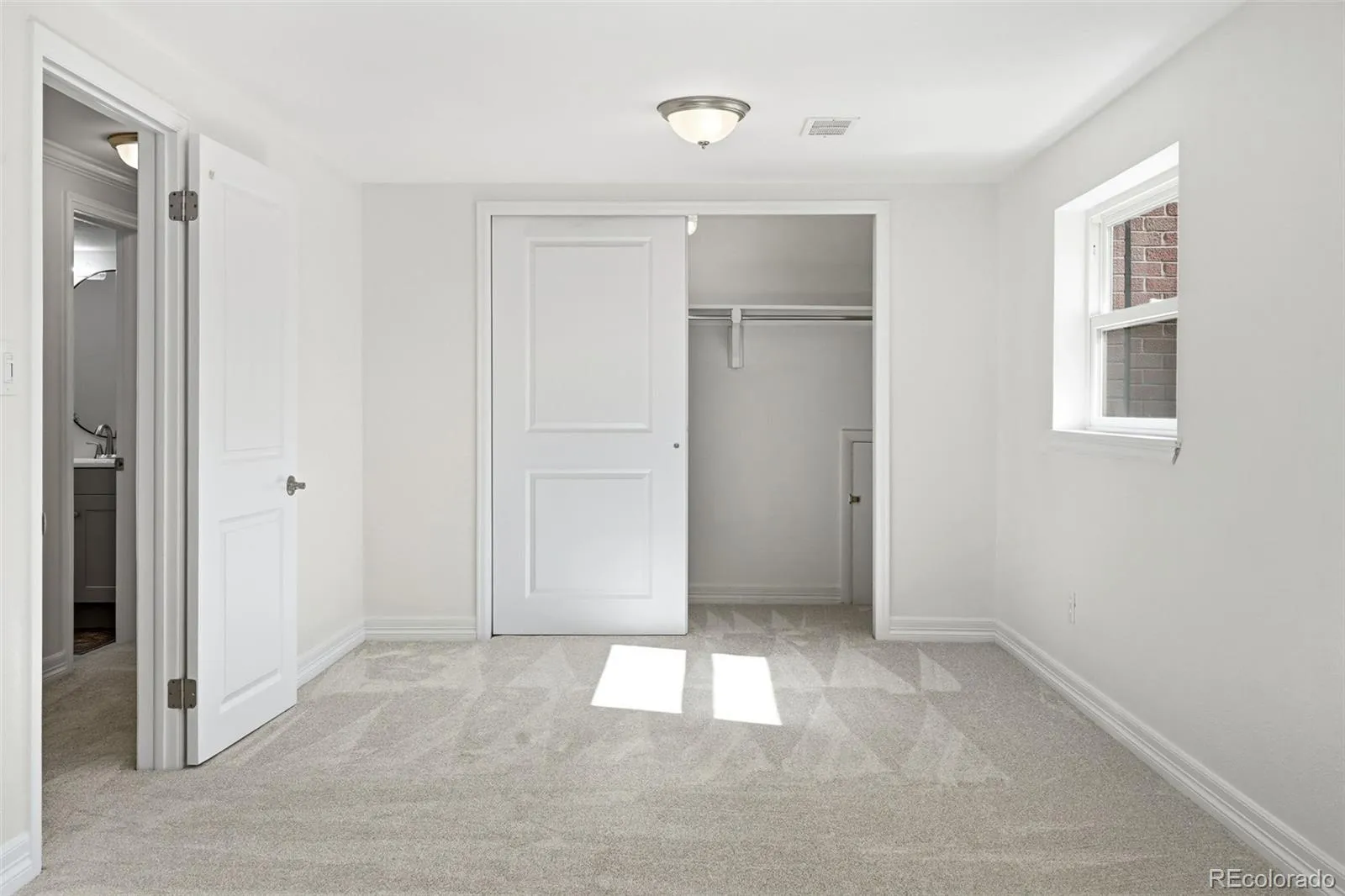 04162026200413 1600 34