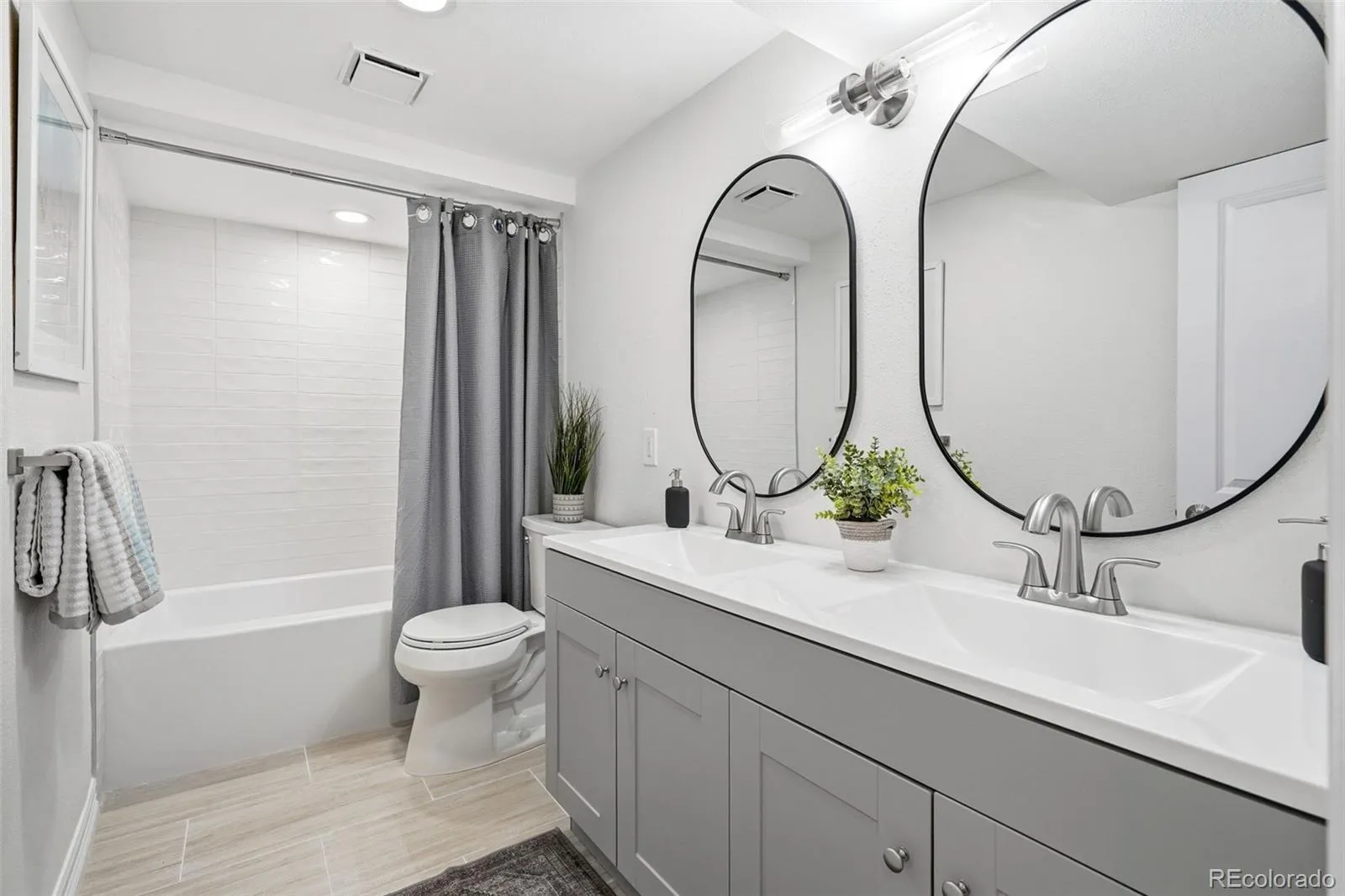 04162026200413 1600 35