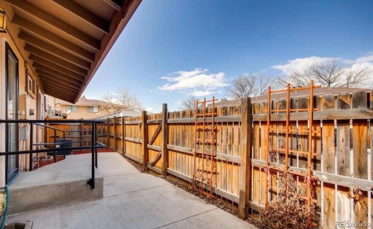 3794 S Fairplay Way Aurora CO 80014 | MLS #REC2658672 06242026042145 1200 14