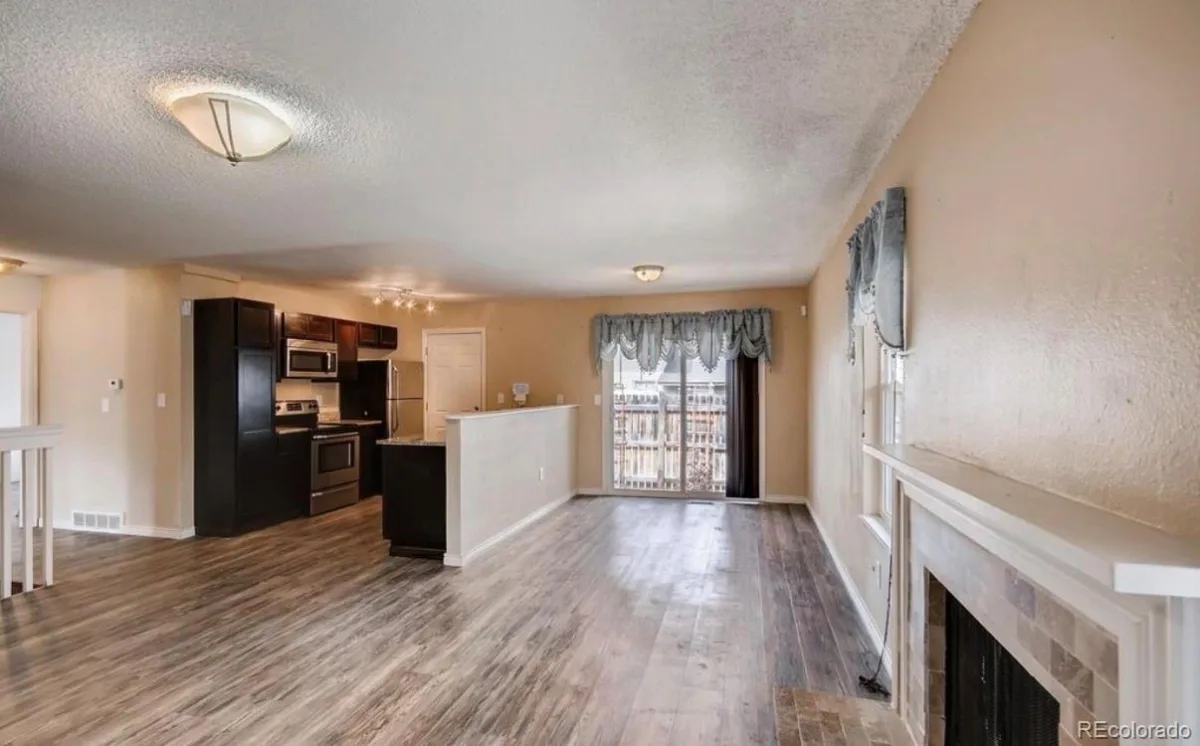 3794 S Fairplay Way Aurora CO 80014 | MLS #REC2658672 06242026042145 1200 2