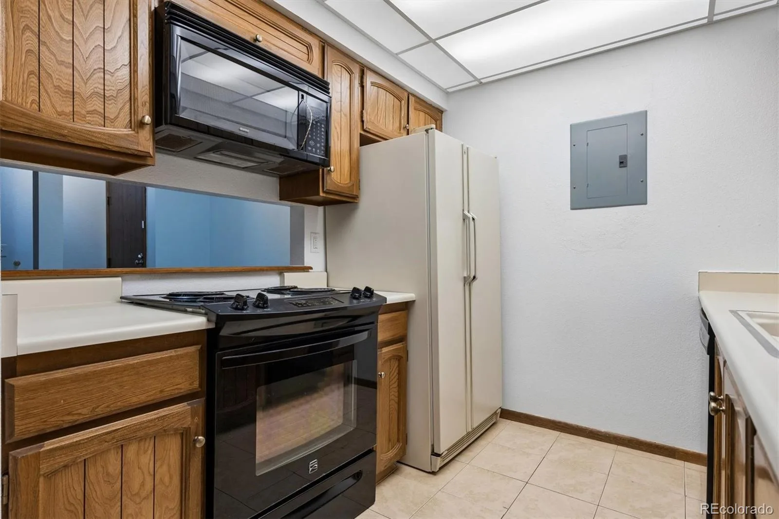 14214 E 1st Drive #A01 Aurora CO 80011 | MLS #REC2658683 06222026183727 1600 10
