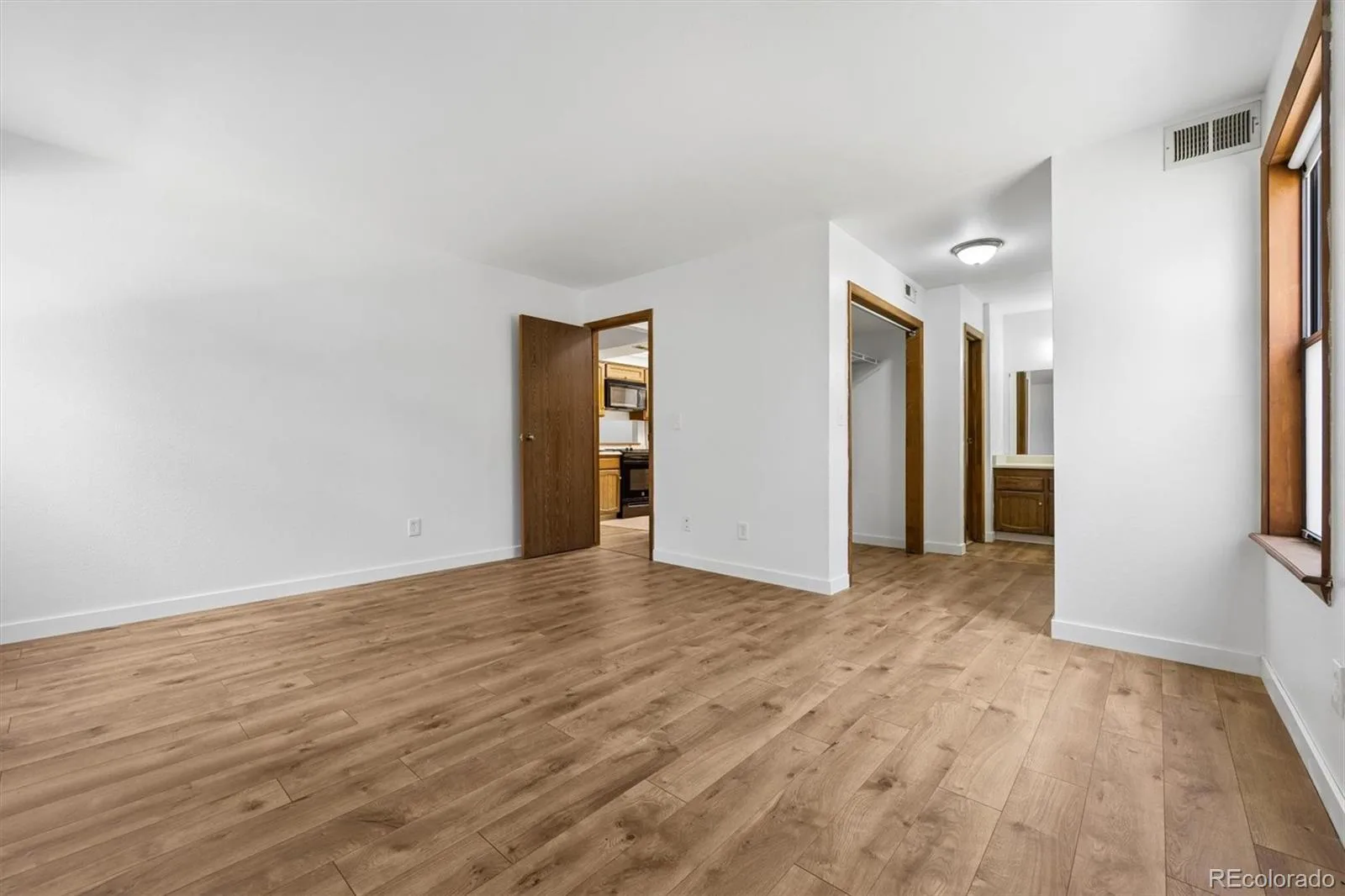 14214 E 1st Drive #A01 Aurora CO 80011 | MLS #REC2658683 06222026183727 1600 14