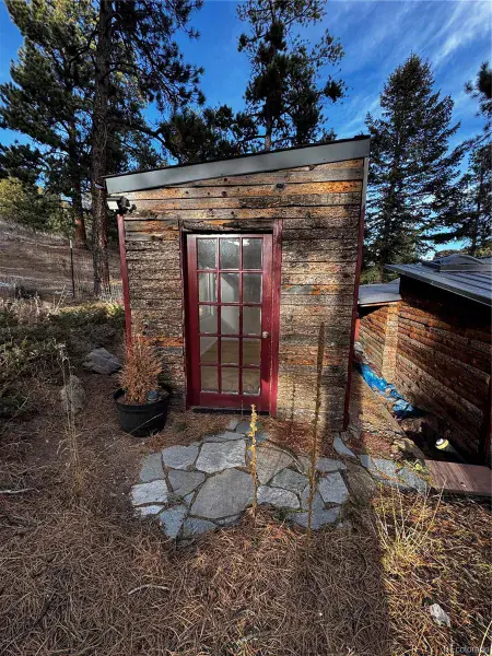 10627 Twin Spruce Road Golden CO 80403 | MLS #REC2661433 03052026224948 800 17