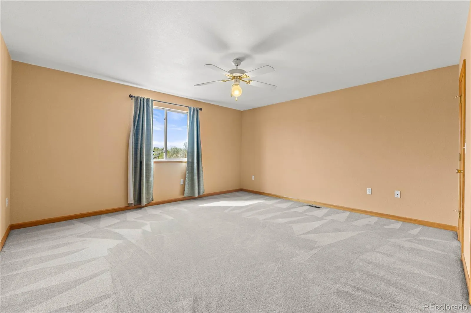 04182026141734 1600 24