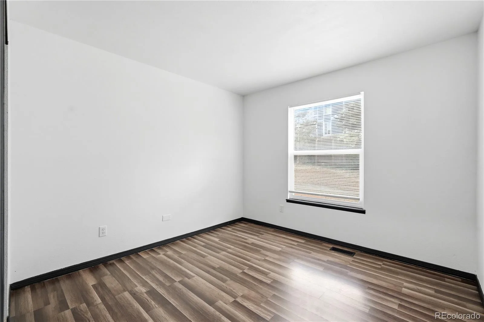 13336 E Arkansas Avenue Aurora CO 80012 MLS #REC2663016 07062026191752 1600 13