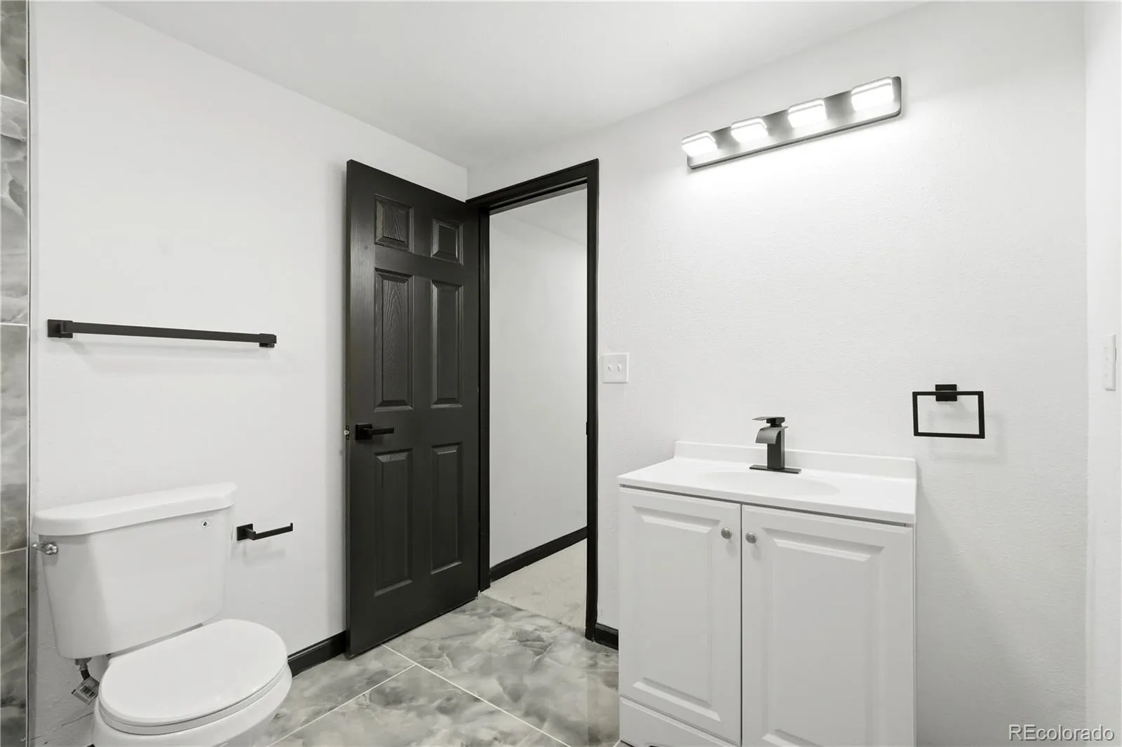 13336 E Arkansas Avenue Aurora CO 80012 MLS #REC2663016 07062026191752 1600 33