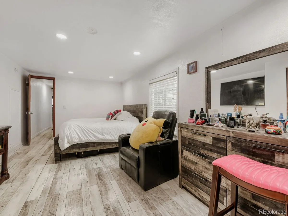 146 Poplar Street Lochbuie CO 80603 | MLS #REC2663970 08142026005118 1200 14