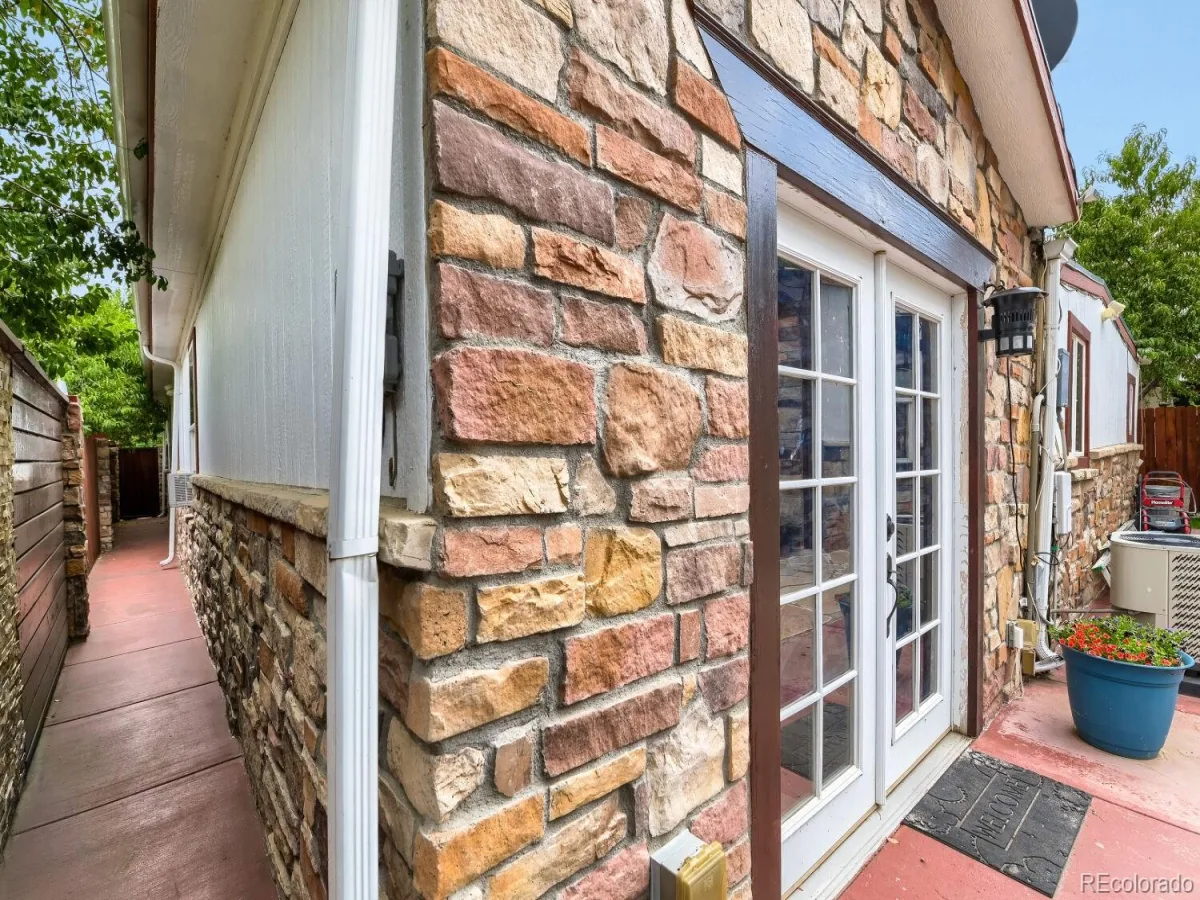 146 Poplar Street Lochbuie CO 80603 | MLS #REC2663970 08142026005118 1200 26