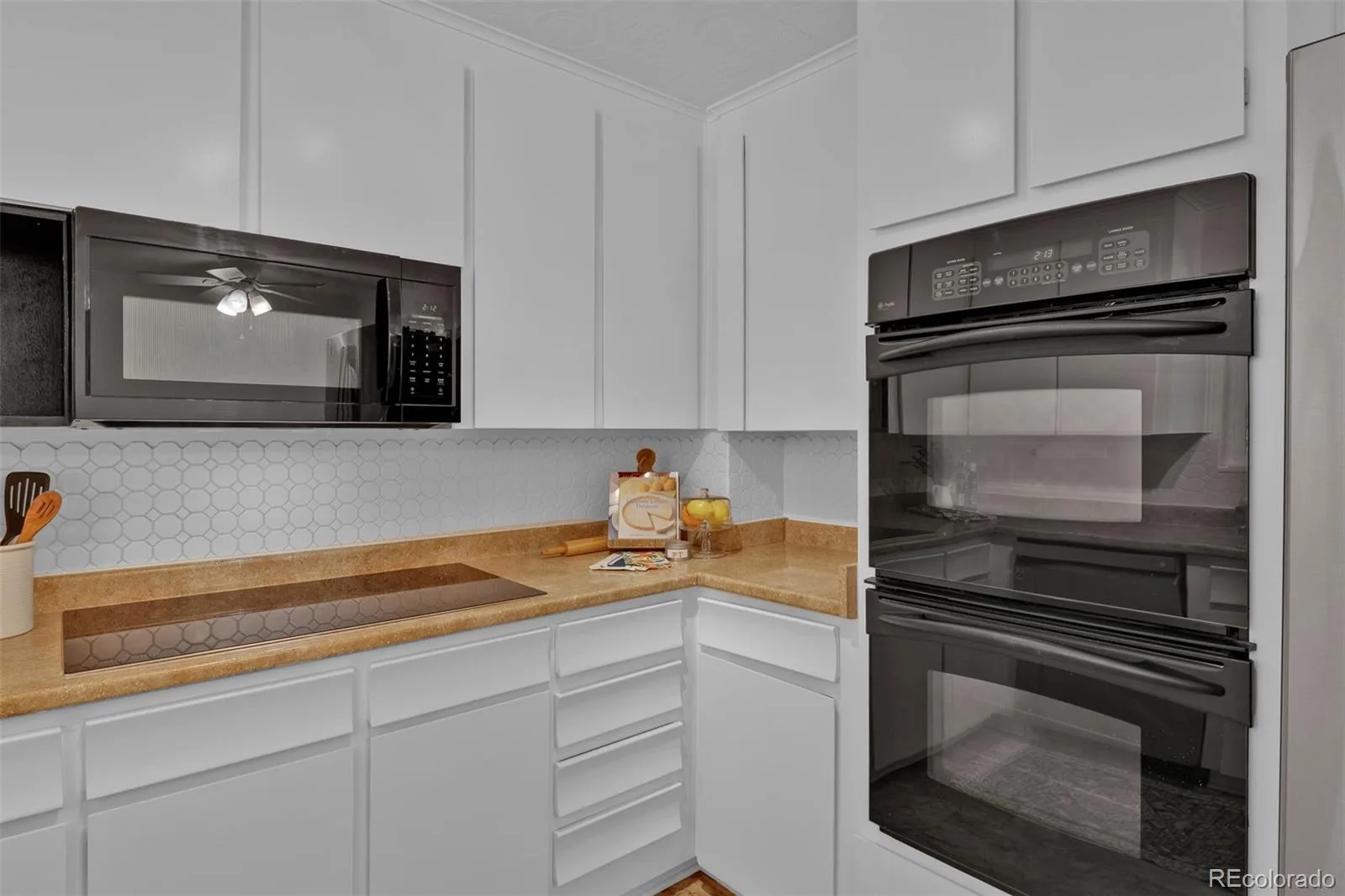 8584 E Briarwood Place Centennial CO 80112 | MLS #REC2664583 08182026234918 1600 12