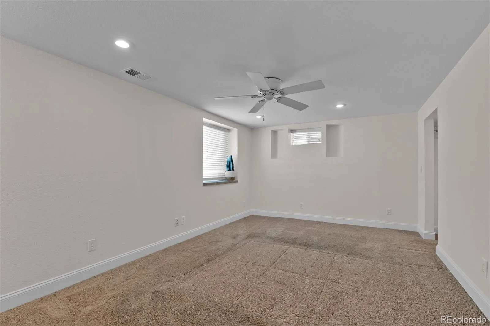 8584 E Briarwood Place Centennial CO 80112 | MLS #REC2664583 08182026234918 1600 27