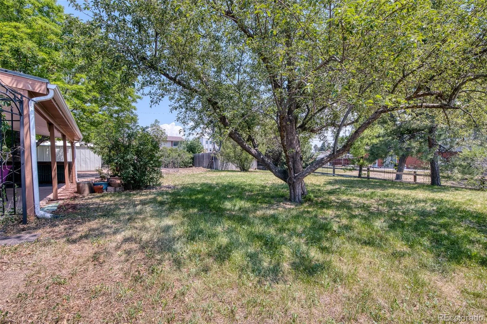 8584 E Briarwood Place Centennial CO 80112 | MLS #REC2664583 08182026234918 1600 37