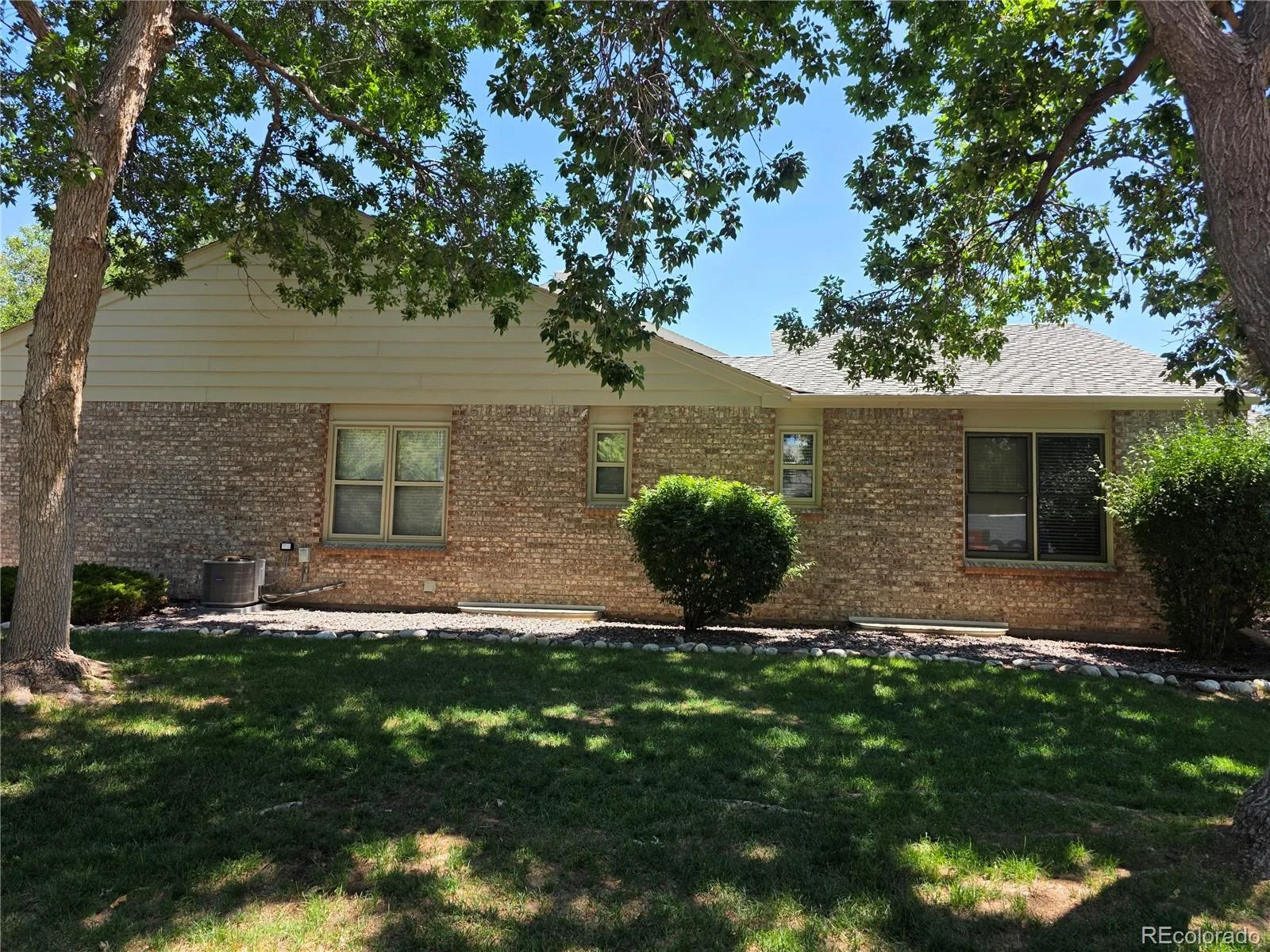 7582 S Cove Circle Littleton CO 80122 | MLS #REC2665071 08242026161017 1600 2