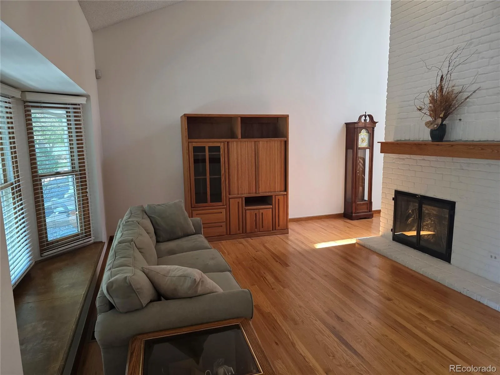 7582 S Cove Circle Littleton CO 80122 | MLS #REC2665071 08242026161017 1600 4