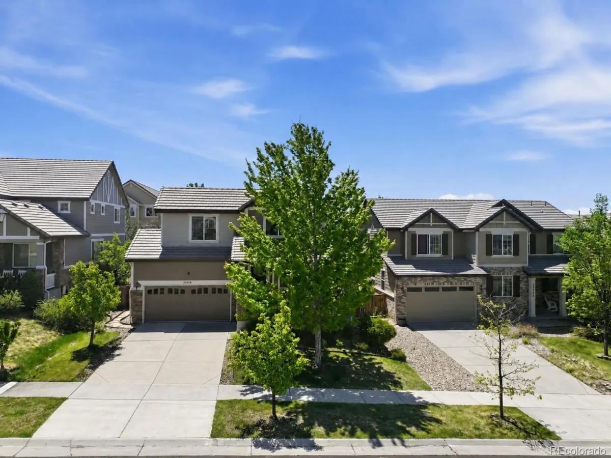 23918 E Alamo Place Aurora CO 80016 MLS #REC2666097 05252026222040 1200 2