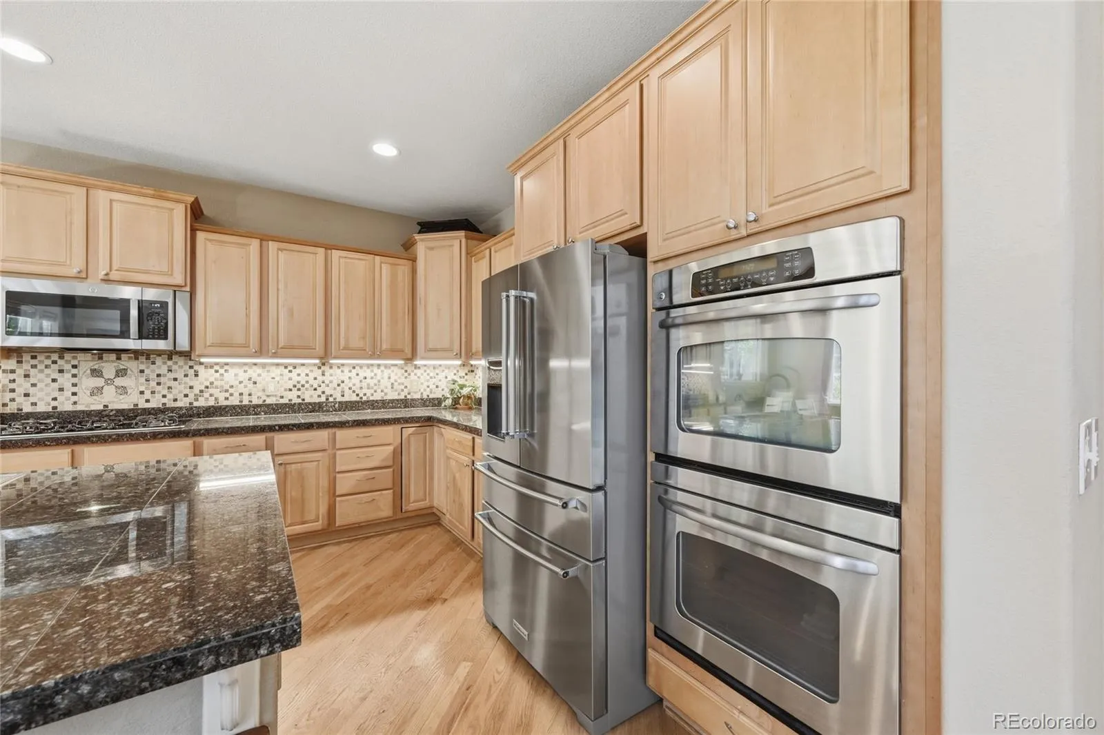 23918 E Alamo Place Aurora CO 80016 MLS #REC2666097 05252026222040 1600 7