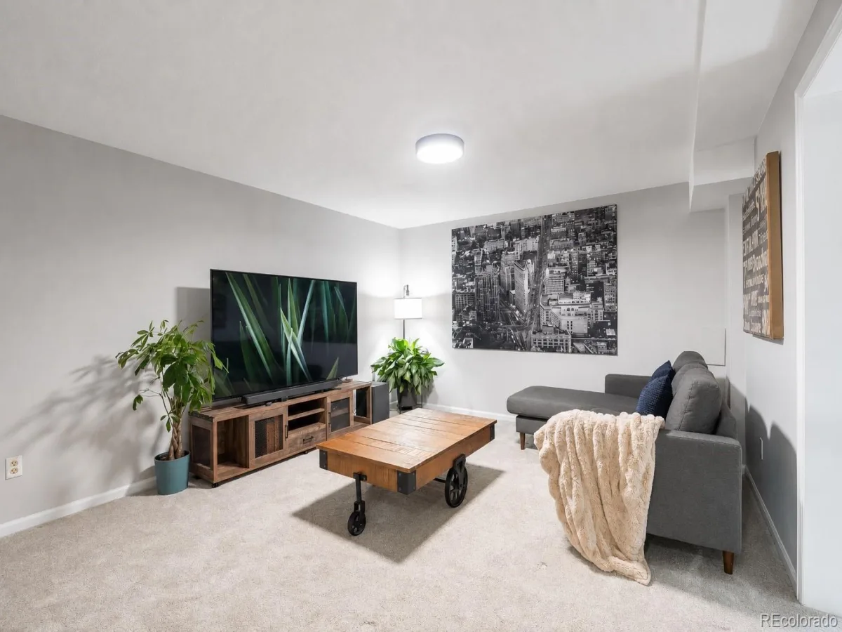 9400 E Iliff Avenue #281 Denver CO 80231 | MLS #REC2666231 08112026212411 1200 23