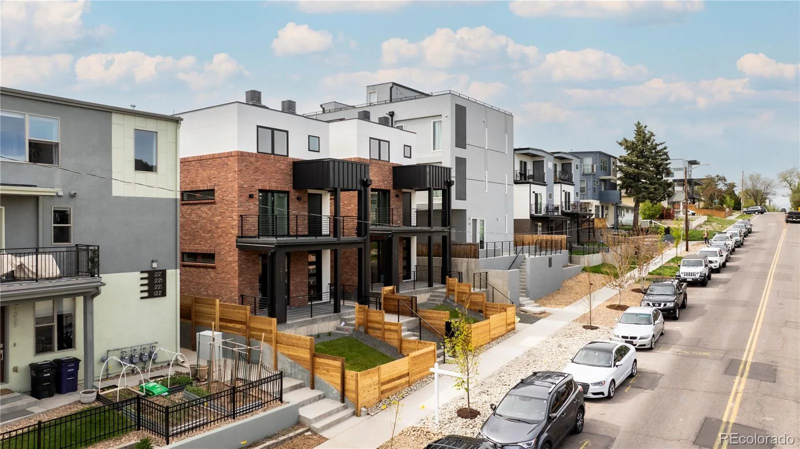 1231 N Perry Street #2 Denver CO 80204 MLS #REC2671094 06102026090017 1600 3
