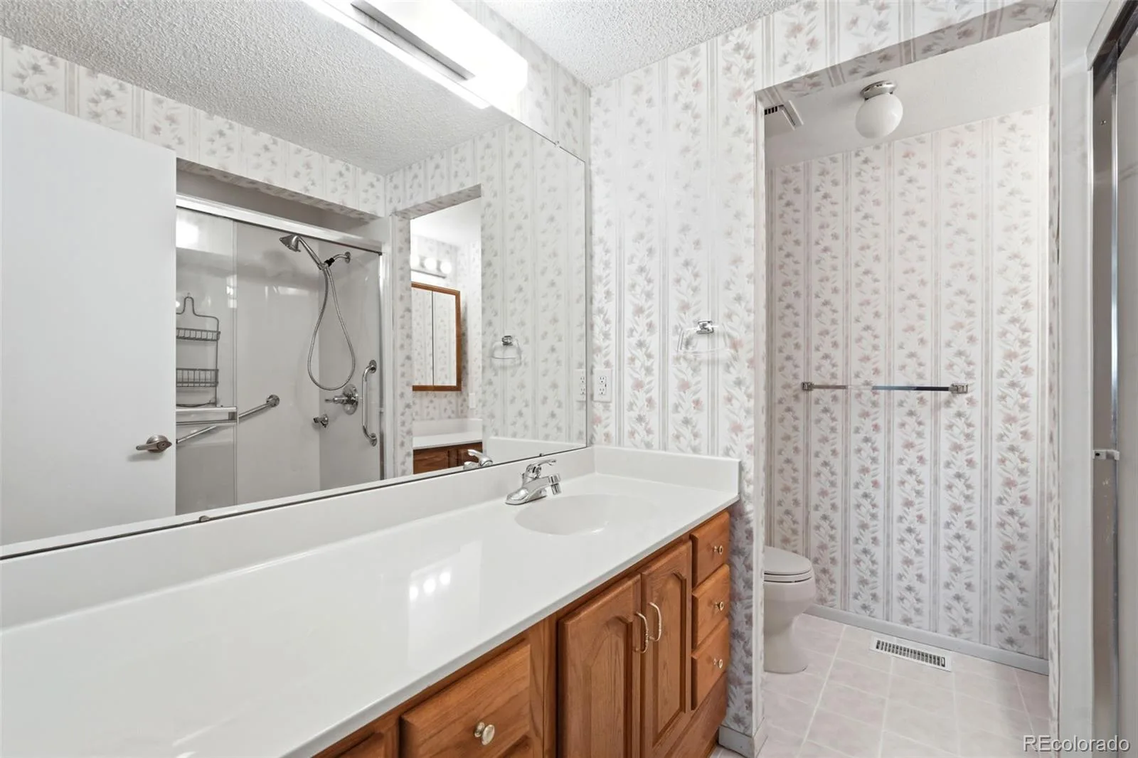 7263 Eaton Circle Arvada CO 80003 MLS #REC2671142 07152026071518 1600 20