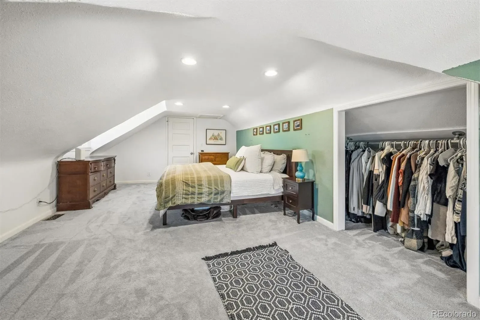 03262026211630 1600 19