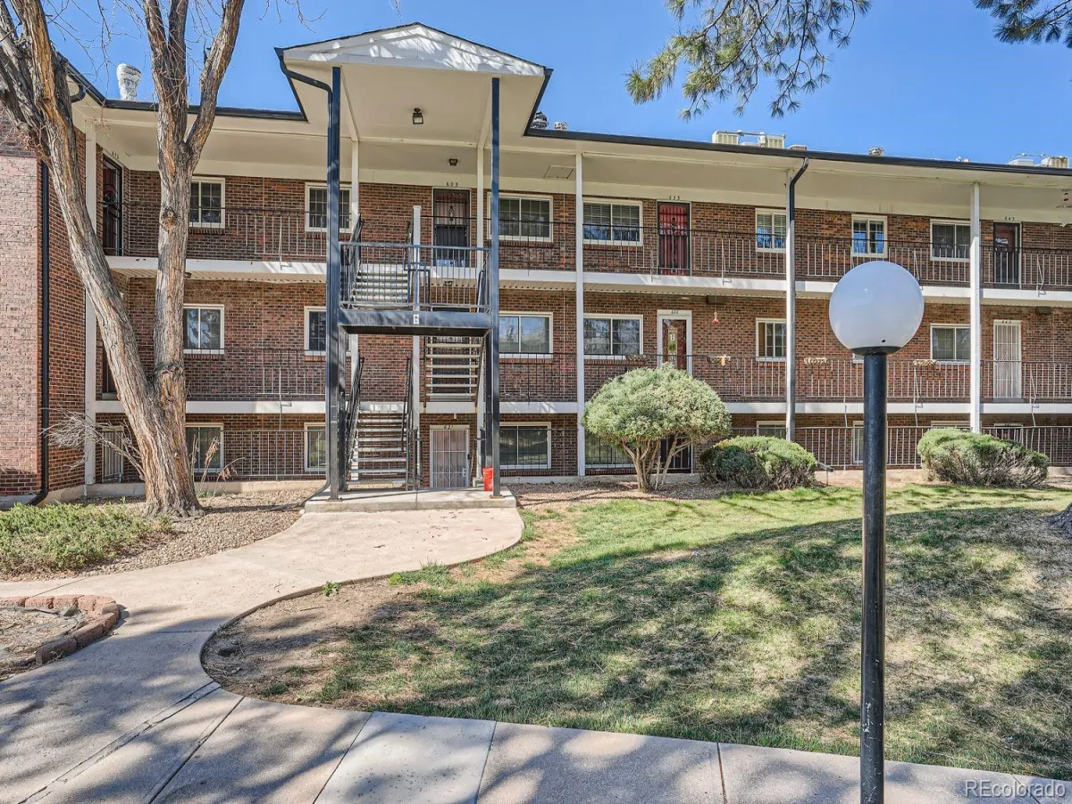 6800 E Tennessee Avenue #613 Denver CO 80224 | MLS #REC2672958 08172026193754 1200 21