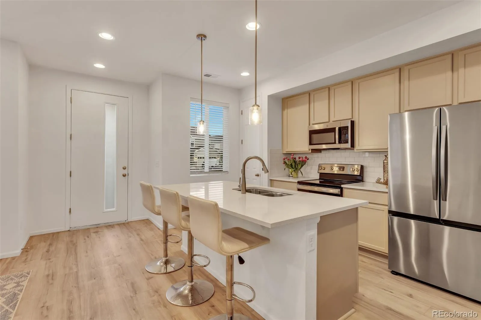 23 N Uriah Street Aurora CO 80018 | MLS #REC2674070 05152026020950 1600 2