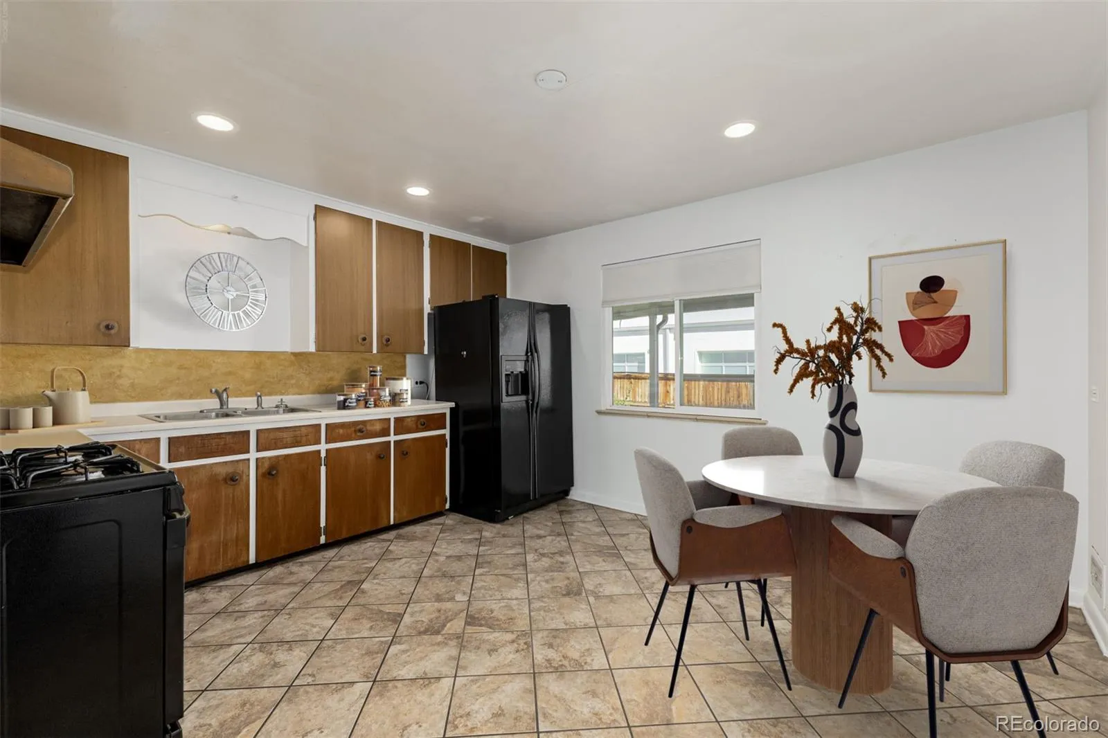 04212026153911 1600 1