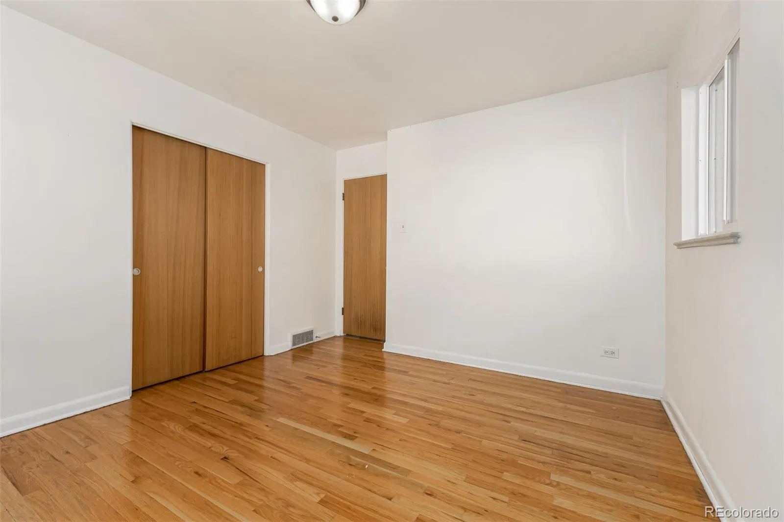 04212026153911 1600 16