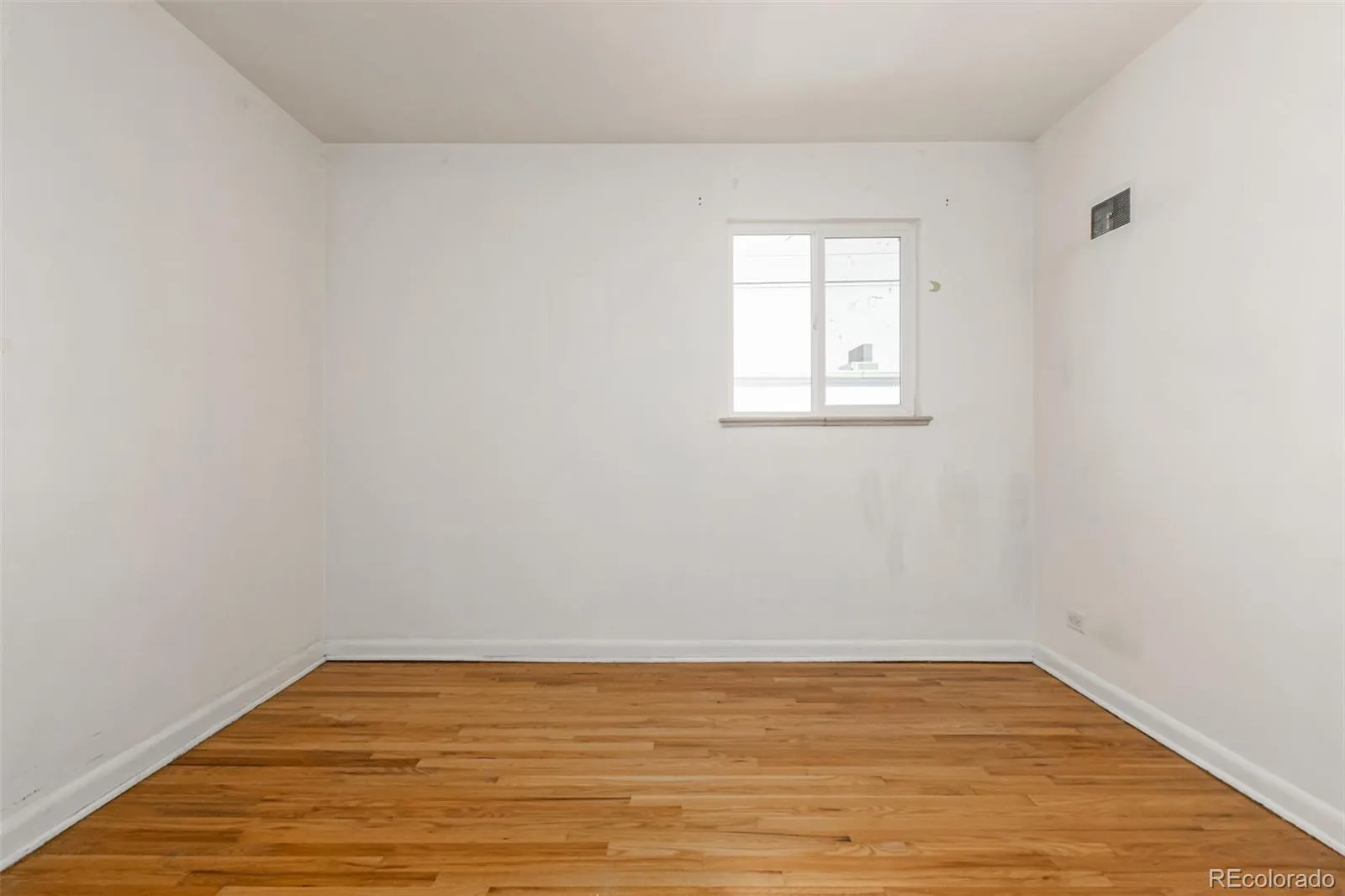 04212026153911 1600 17