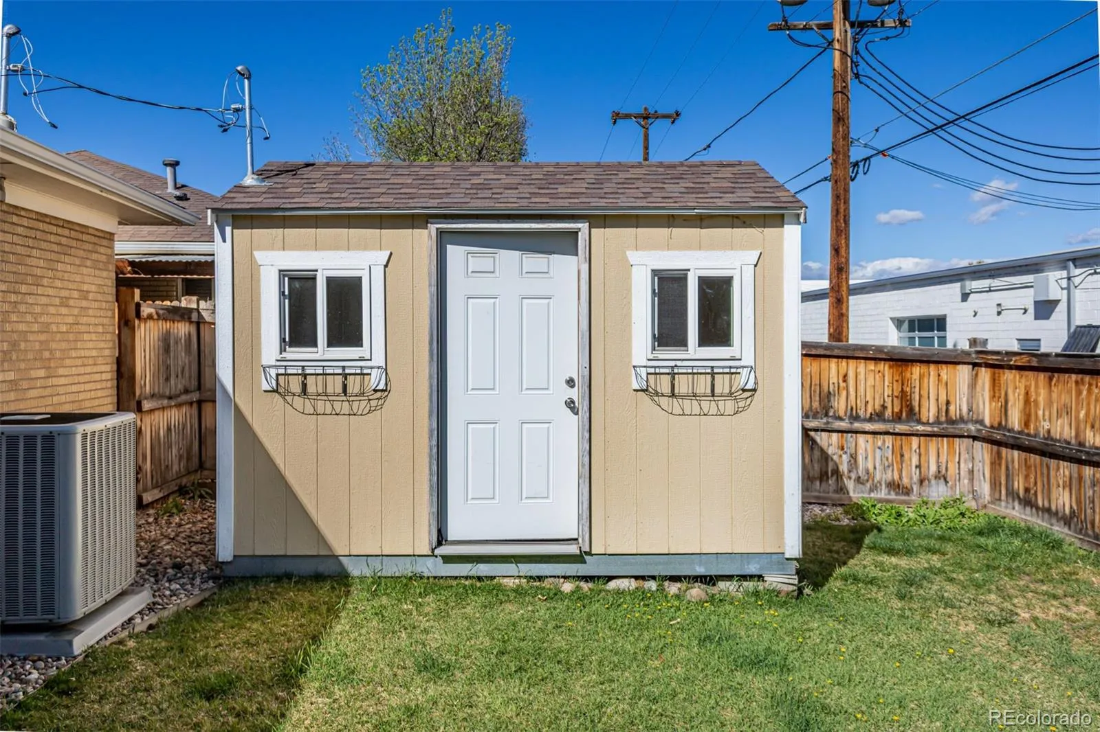 04212026153911 1600 24