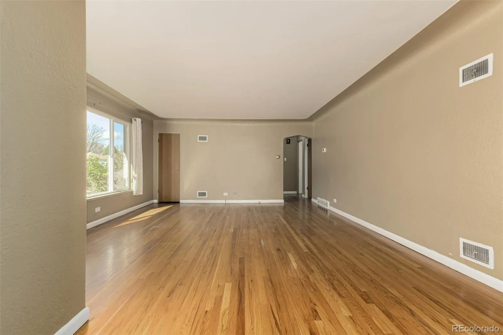 04212026153911 1600 6