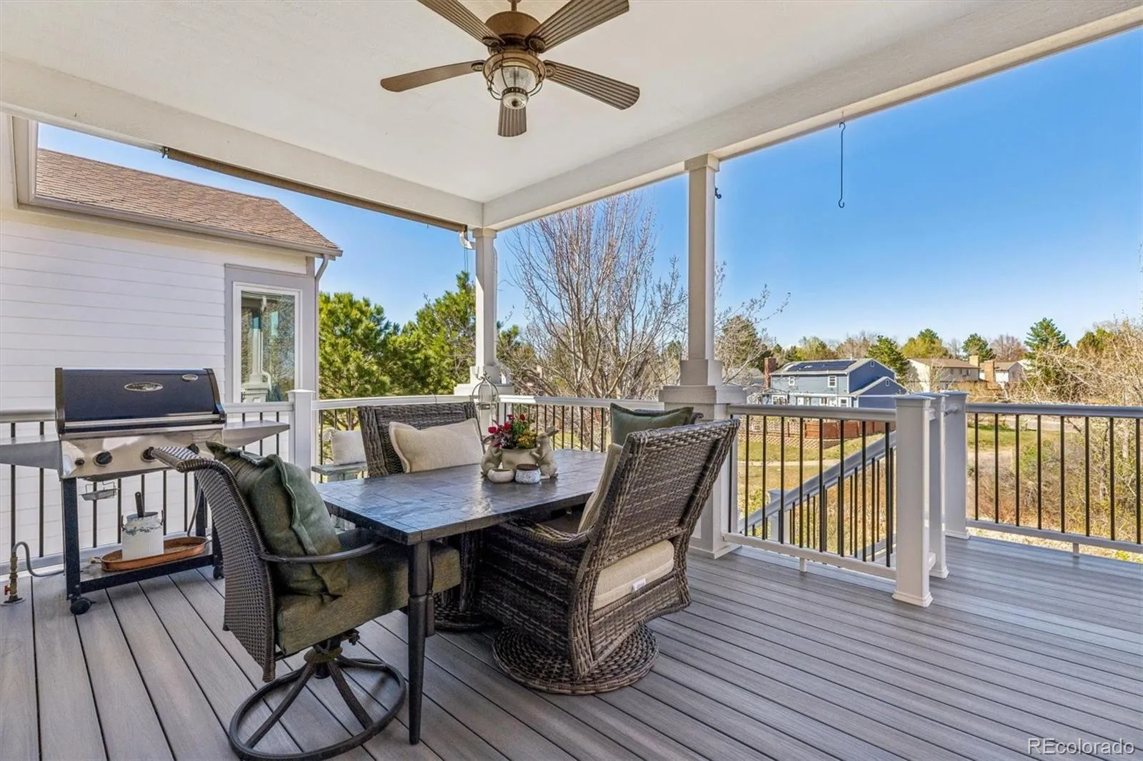 04072026190231 1600 16