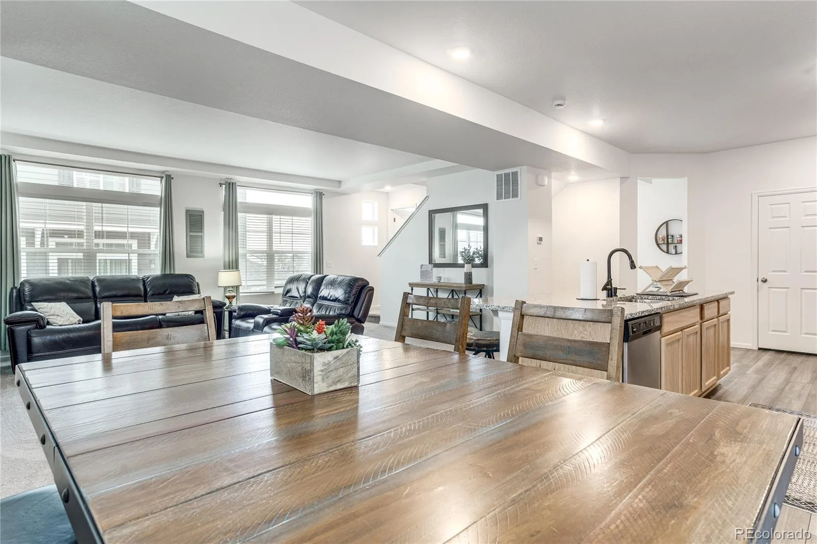4142 N Rome Street Aurora CO 80019 | MLS #REC2677666 10092026202839 1600 8