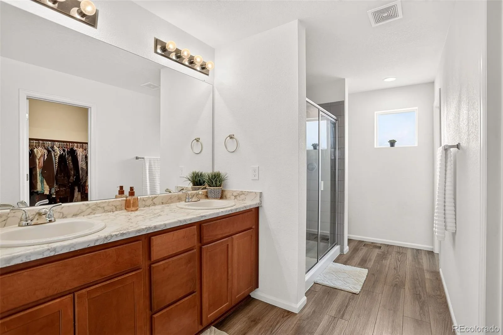 25542 E Bayaud Place Aurora CO 80018 | MLS #REC2678573 07252026064336 1600 10