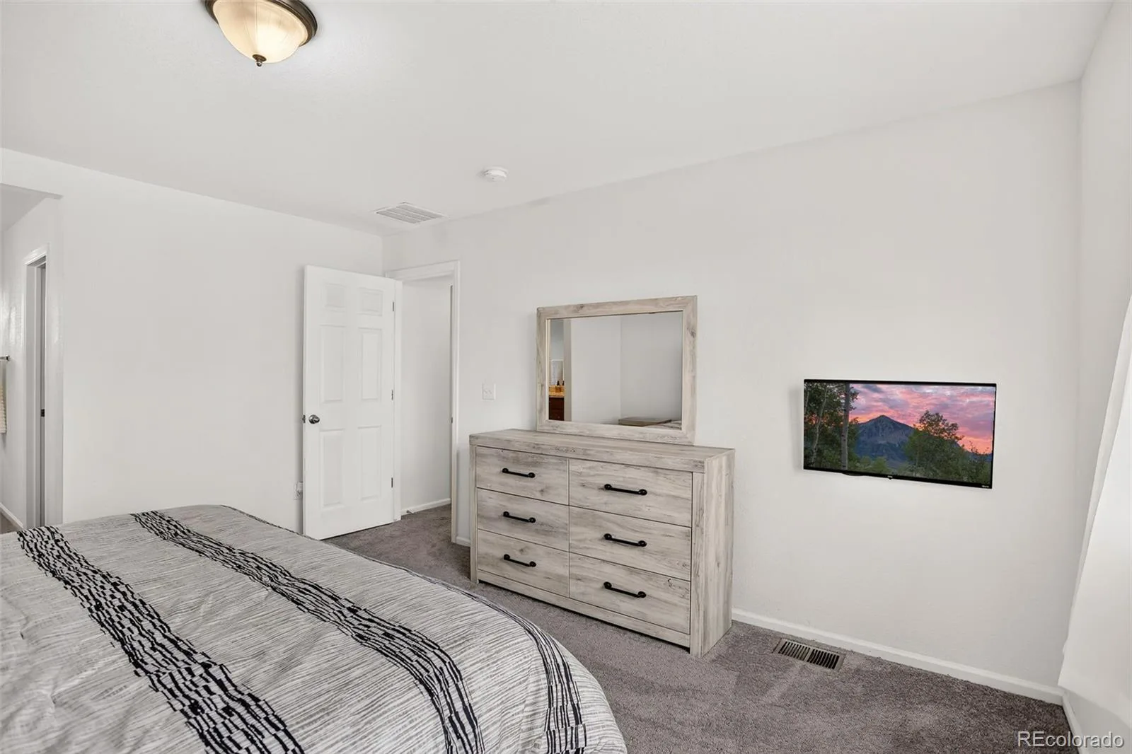 25542 E Bayaud Place Aurora CO 80018 | MLS #REC2678573 07252026064336 1600 11