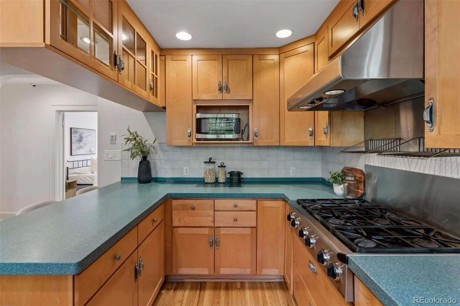 665 Milwaukee Street Denver CO 80206 | MLS #REC2678682 08132026171806 1600 14
