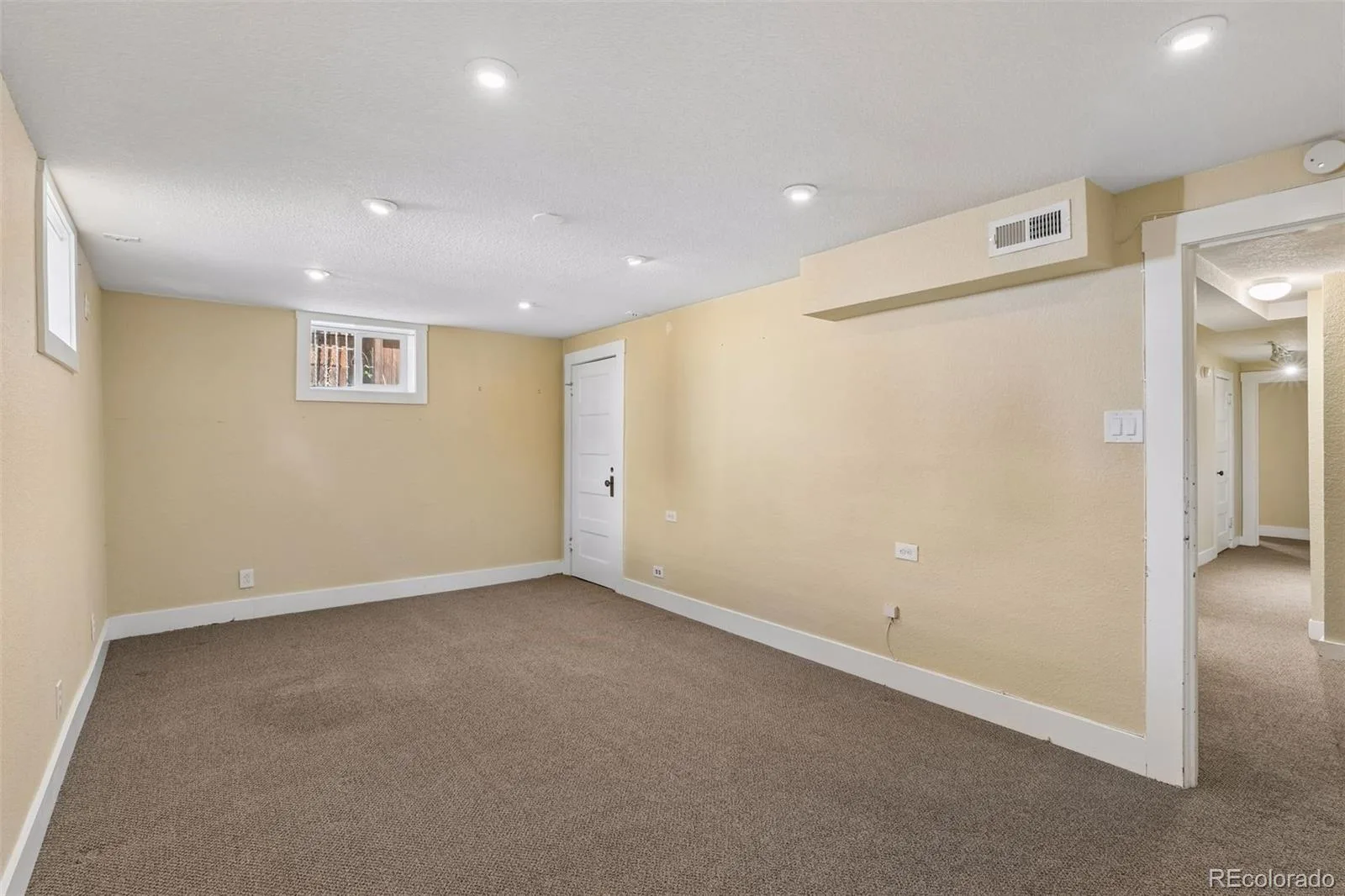 665 Milwaukee Street Denver CO 80206 | MLS #REC2678682 08132026171806 1600 28