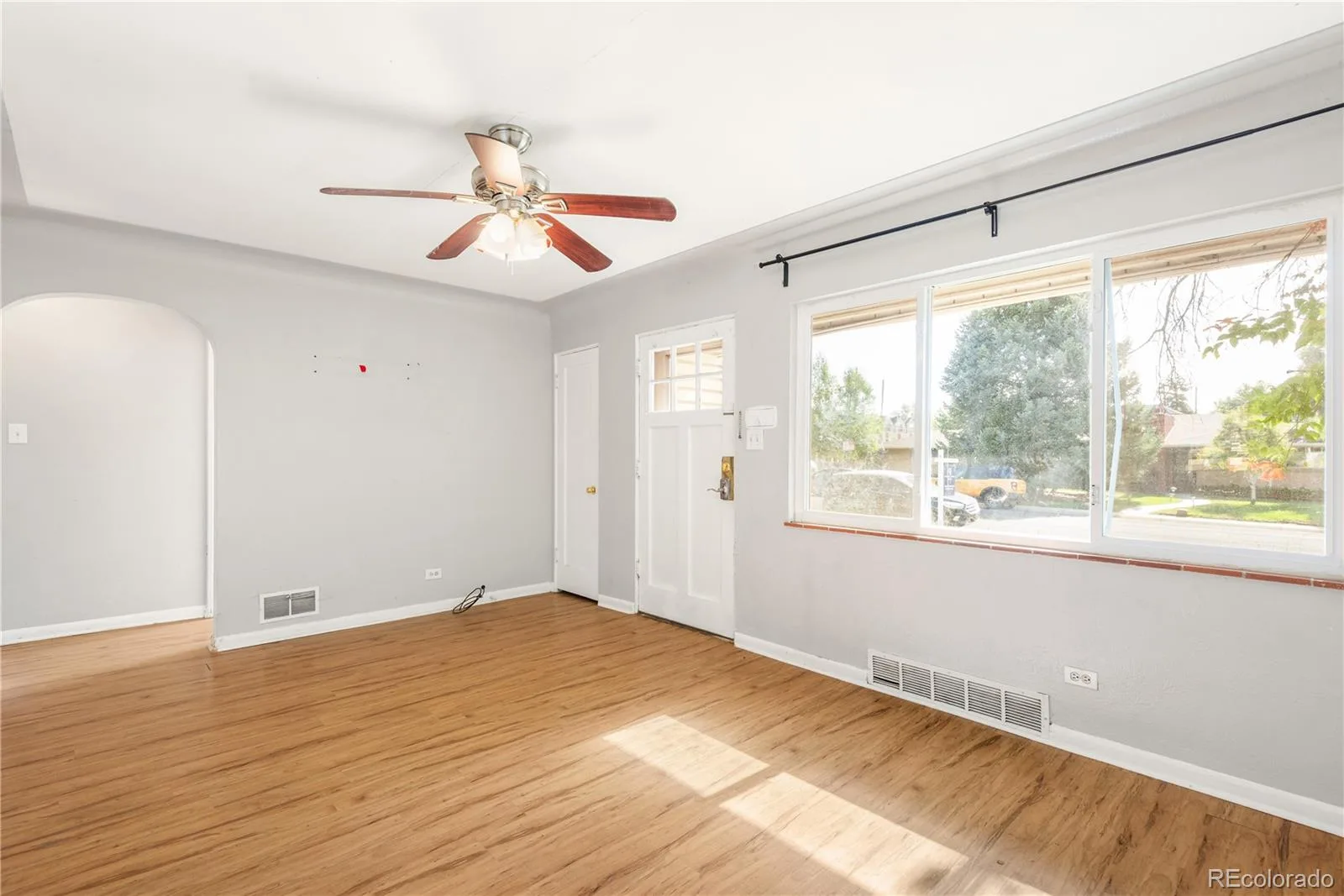 985 Xavier Street Denver CO 80204 | MLS #REC2679156 07152026161705 1600 4