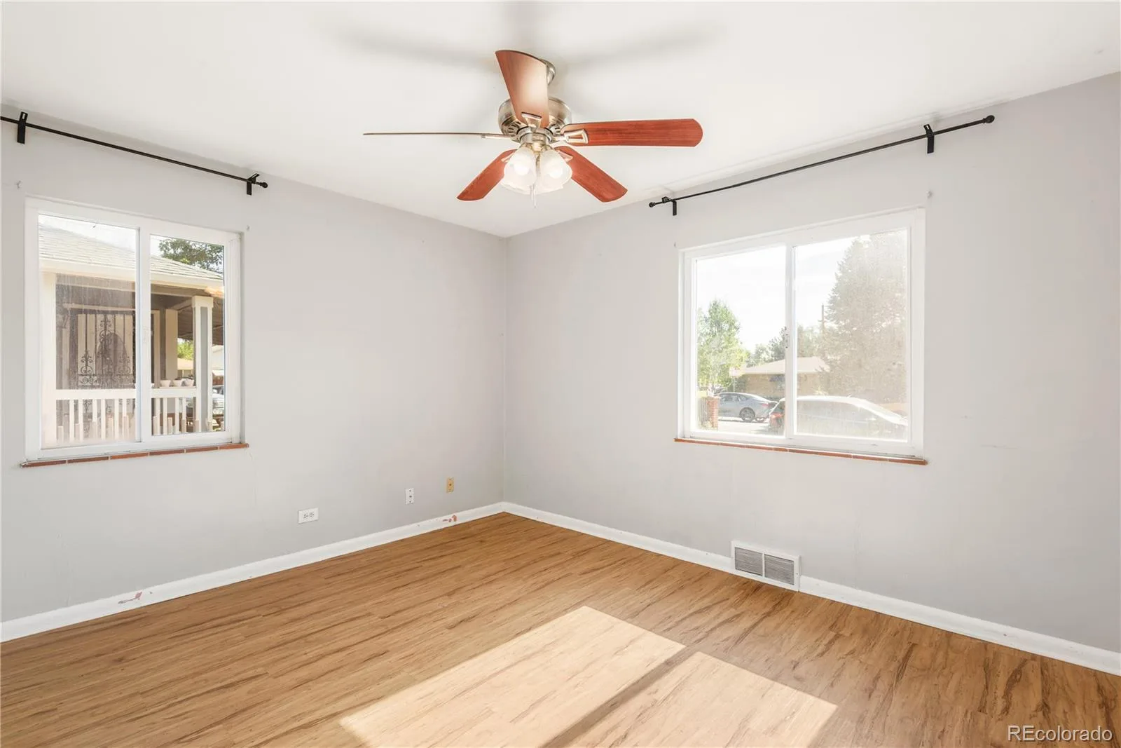 985 Xavier Street Denver CO 80204 | MLS #REC2679156 07152026161705 1600 6