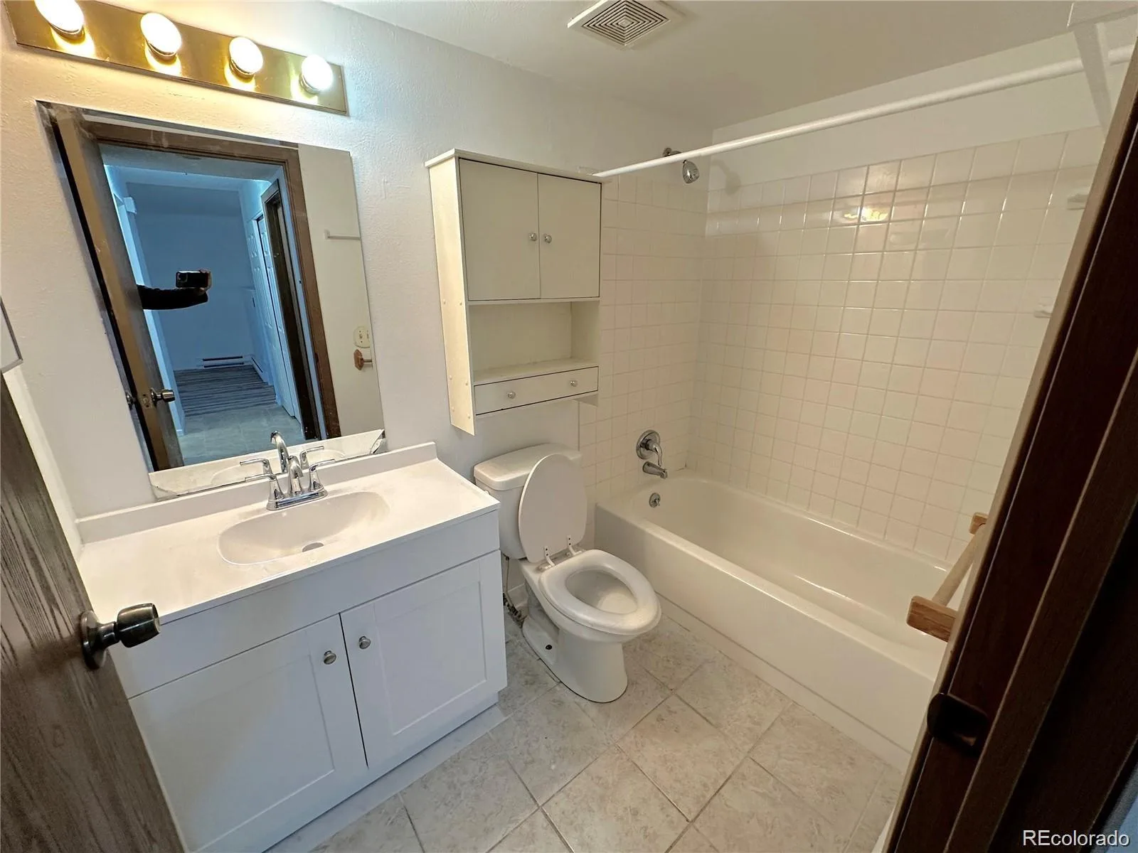 17381 E Mansfield Avenue #711L Aurora CO 80013 | MLS #REC2679260 06052026031314 1600 24