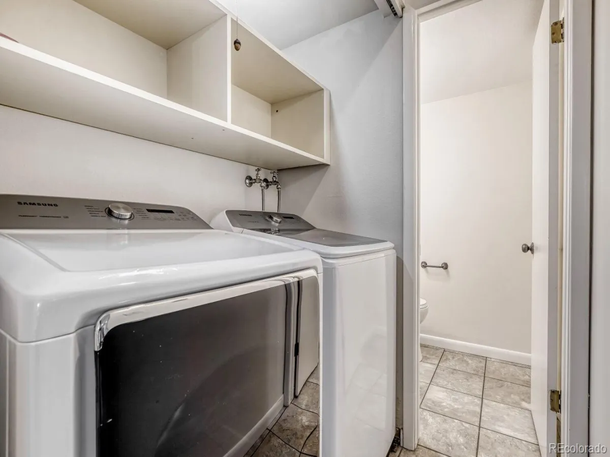 04012026160810 1200 11