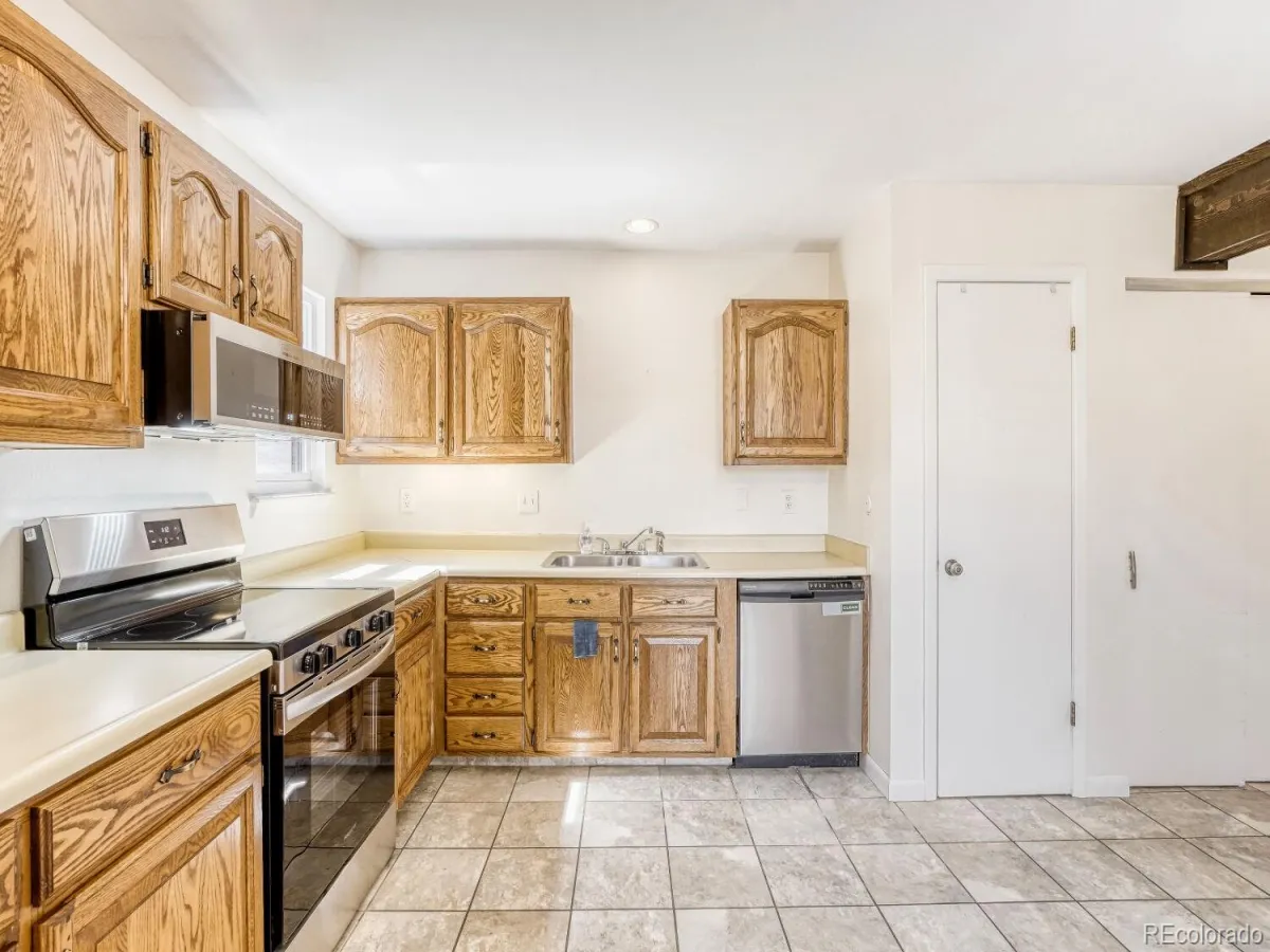 04012026160810 1200 13