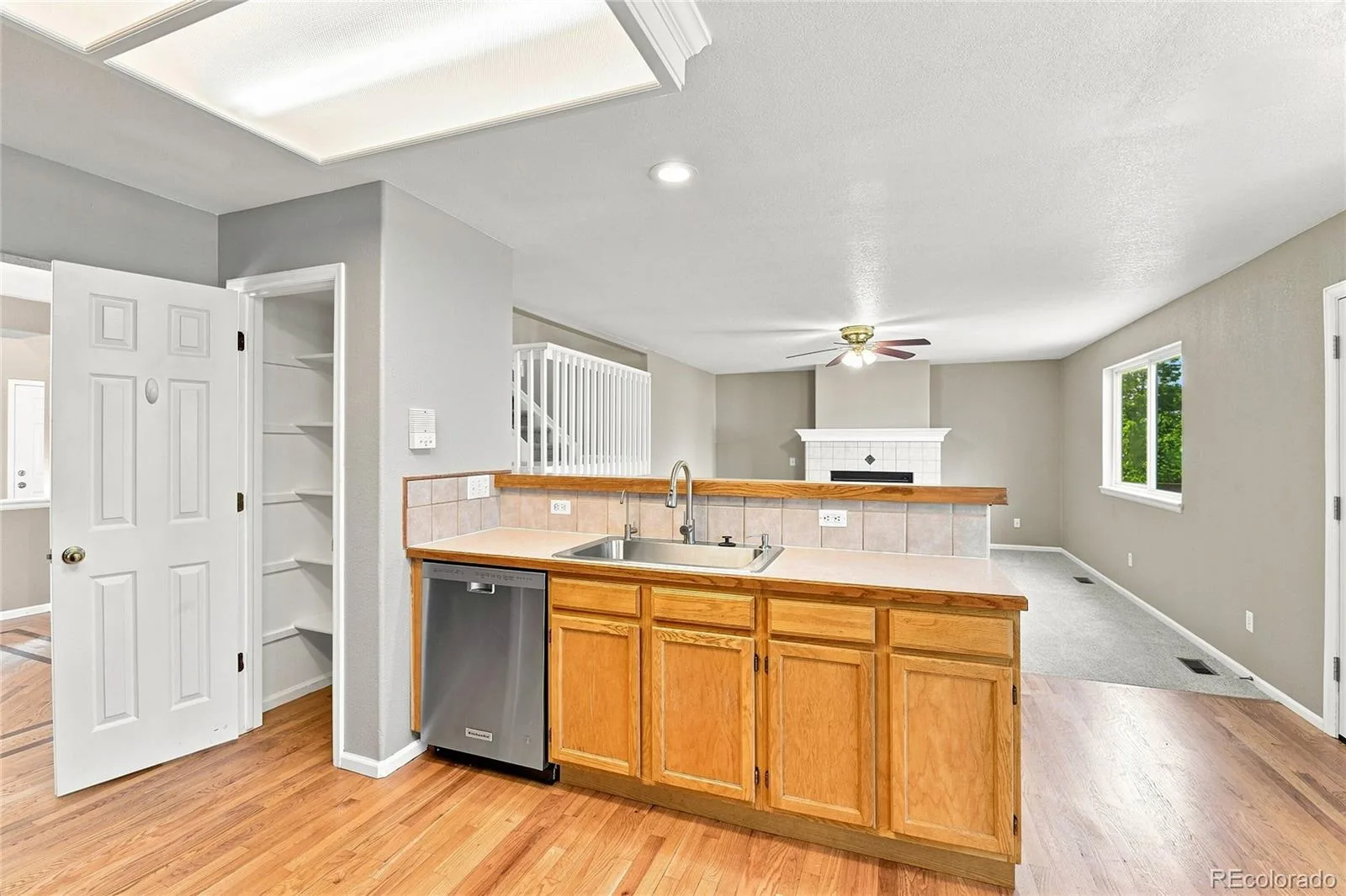 4249 S Killarney Street Aurora CO 80013 | MLS #REC2682581 08182026001306 1600 10