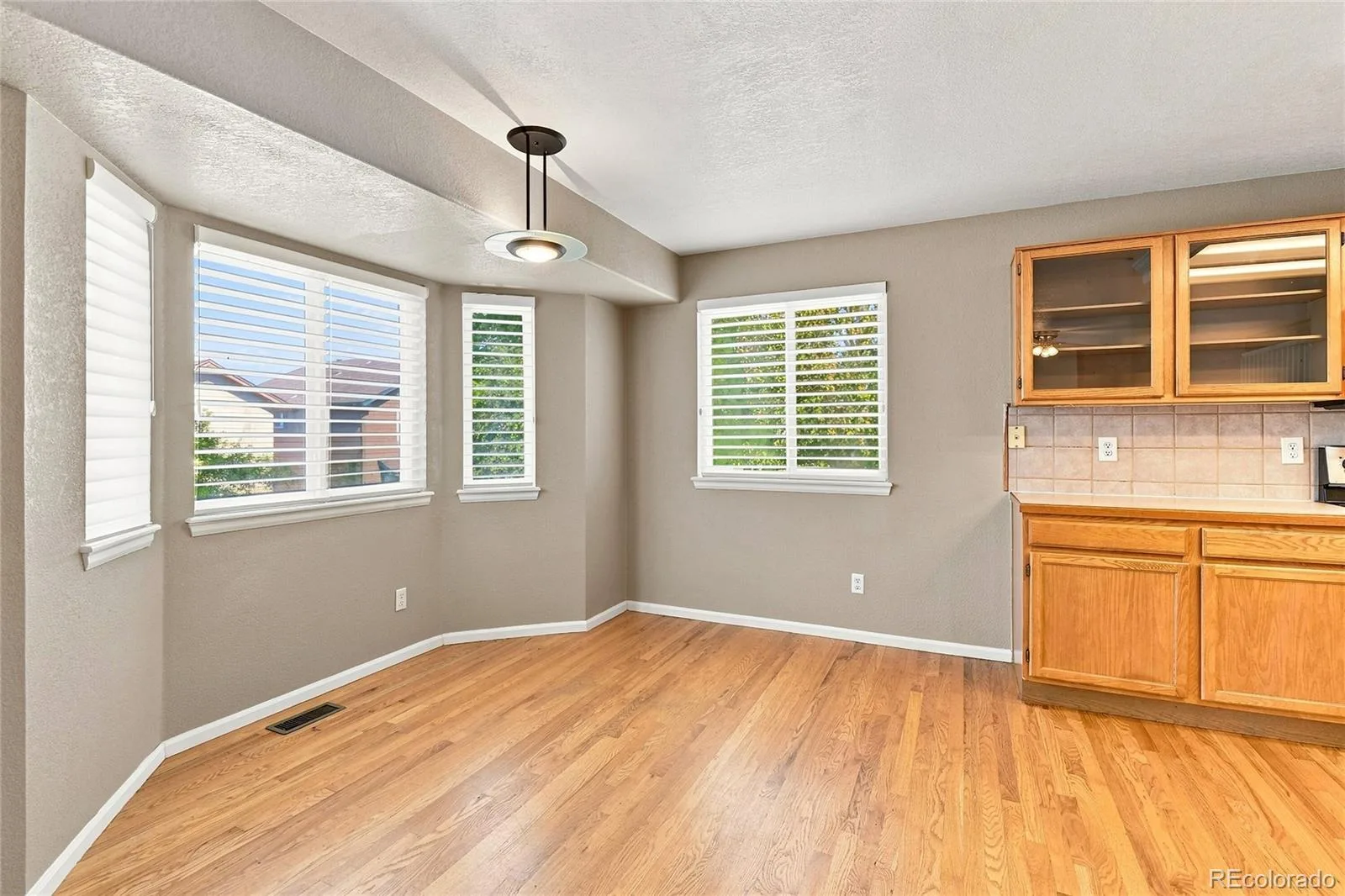4249 S Killarney Street Aurora CO 80013 | MLS #REC2682581 08182026001306 1600 14