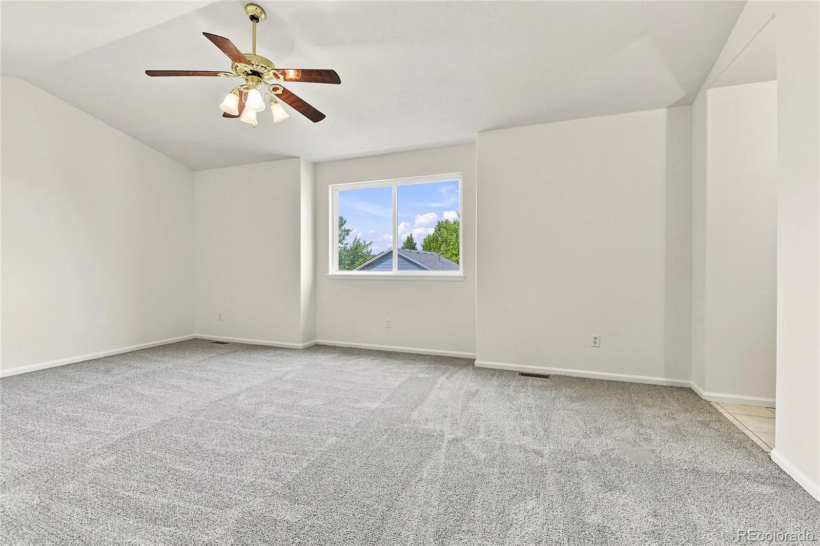 4249 S Killarney Street Aurora CO 80013 | MLS #REC2682581 08182026001306 1600 18