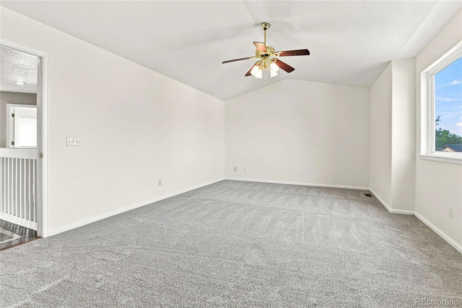 4249 S Killarney Street Aurora CO 80013 | MLS #REC2682581 08182026001306 1600 20