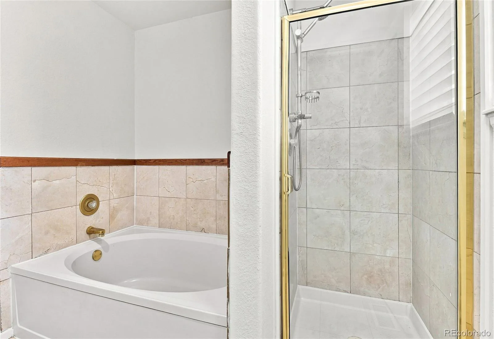 4249 S Killarney Street Aurora CO 80013 | MLS #REC2682581 08182026001306 1600 22