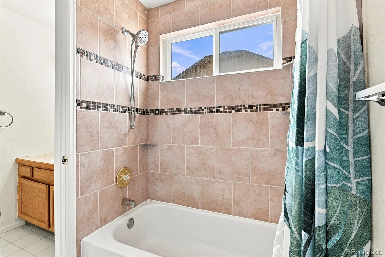 4249 S Killarney Street Aurora CO 80013 | MLS #REC2682581 08182026001306 1600 29
