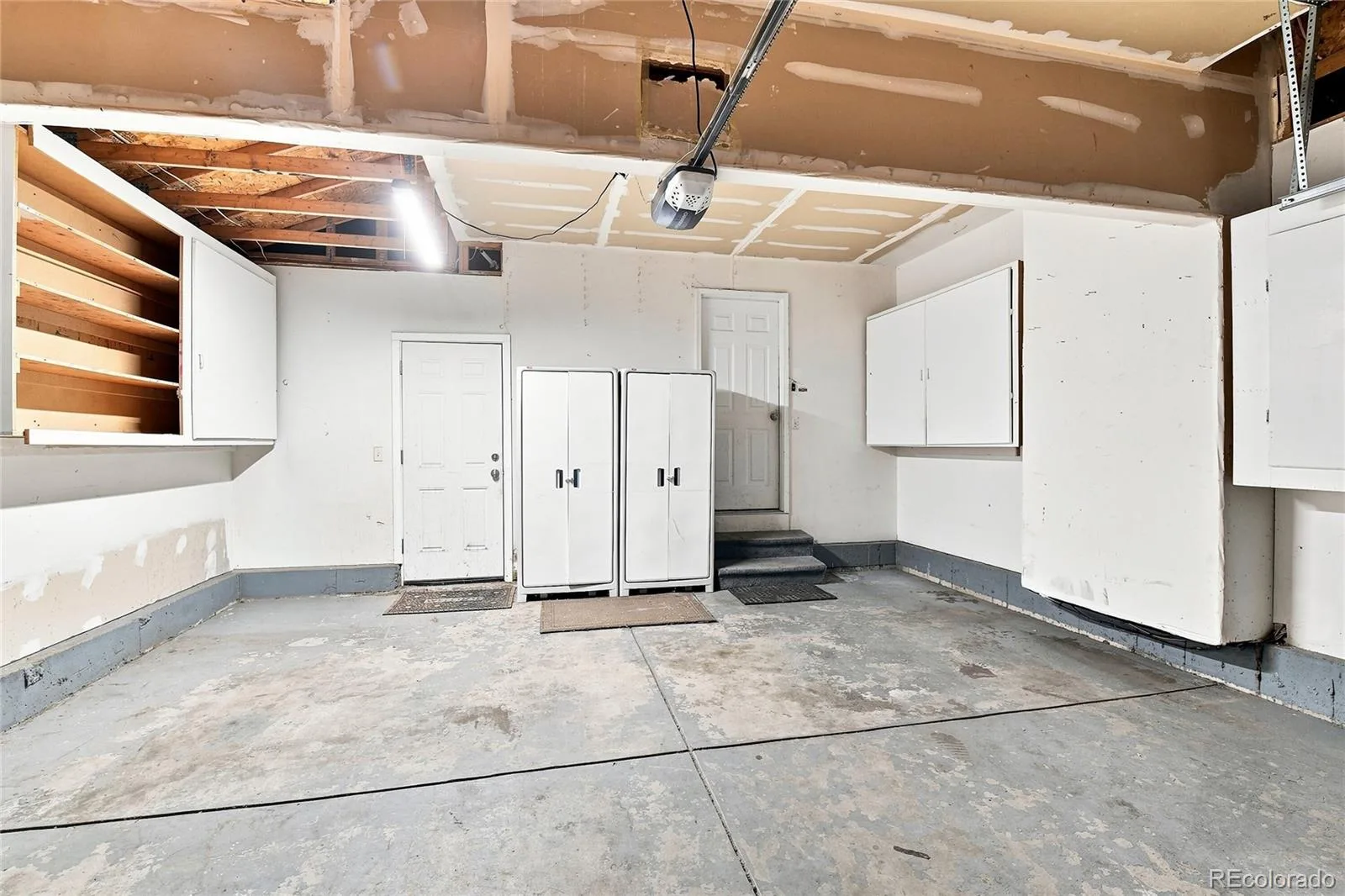 4249 S Killarney Street Aurora CO 80013 | MLS #REC2682581 08182026001306 1600 40