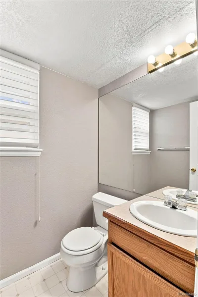 4249 S Killarney Street Aurora CO 80013 | MLS #REC2682581 08182026001306 800 17