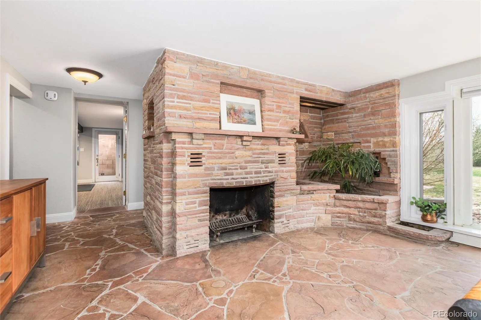 04032026113518 1600 25